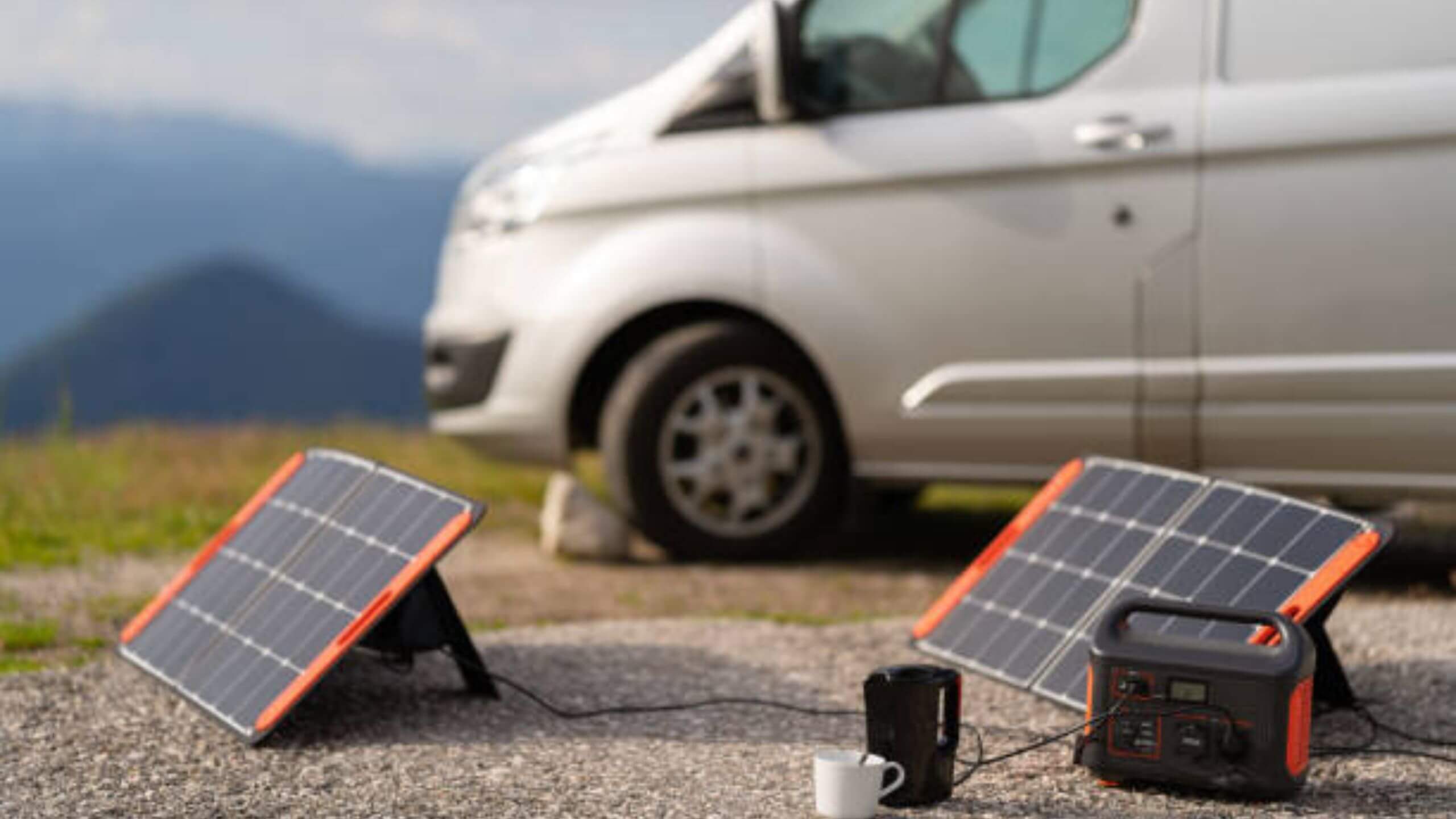 Best solar panel car battery charger